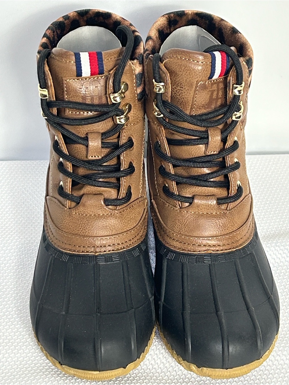 Tommy Hilfiger Women’s Size 7 Brown Black Raelene Duck Boots Waterproof Shoes
